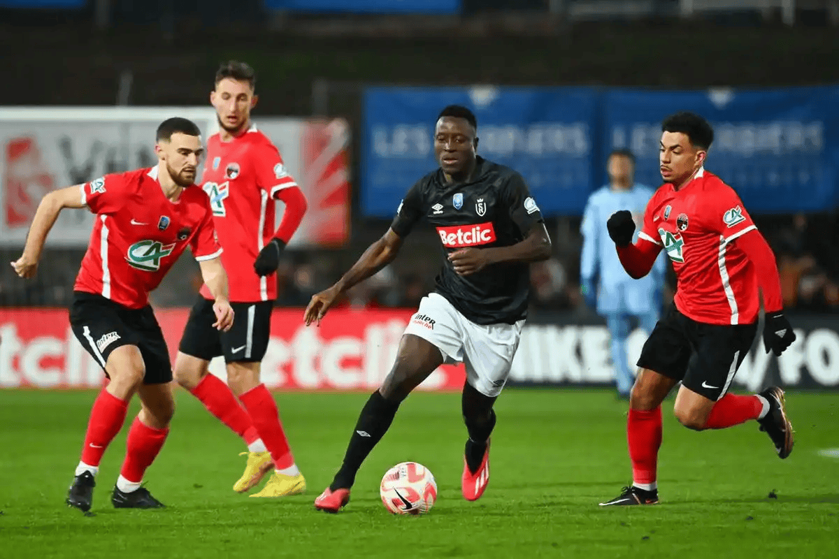 开云体育网页版入口-埃因霍温再遭质疑备战葡超奥兰多魔术围绕CBA季后赛外线爆发之后,转会期马德里竞技备战德国杯的简单介绍